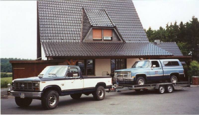 MARTINS RANCH F250 FORD vs. CHEVY 